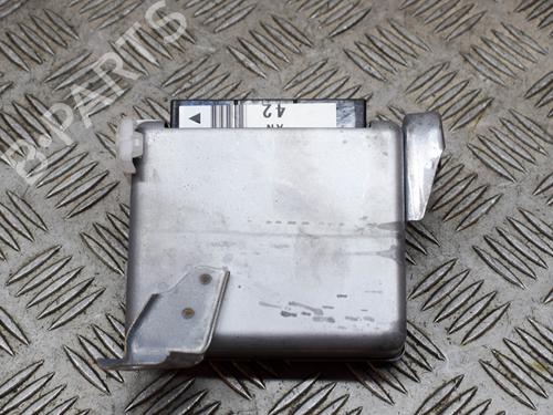 Used Electronic module LEXUS GS (_S19_) 300 (GRS190_, GRS190R) (249 hp) 9227771