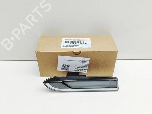 Used Right side indicator Right side indicator AUDI Q5 (8RB) 2.0 TDI quattro (177 hp) 32238685 32238685