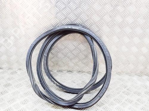 Used Rubber door seal Rubber door seal VW TIGUAN (AD1, AX1) 2.0 TDI (150 hp) 14637244 14637244