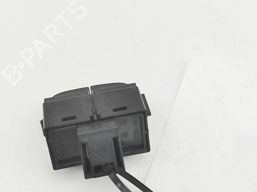 Switch VOLVO XC40 (536) T3 | BP39930468I30 - Image 4