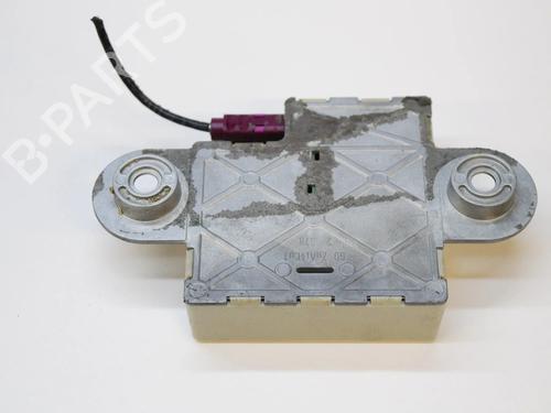 Used Electronic module BMW 7 (F01, F02, F03, F04) 730 d (245 hp) 9871084