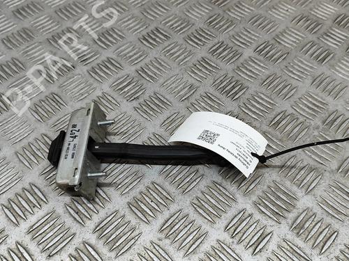 Hinge/Door check strap LAND ROVER DISCOVERY V (L462) 3.0 D 4x4 | BP16872084C146