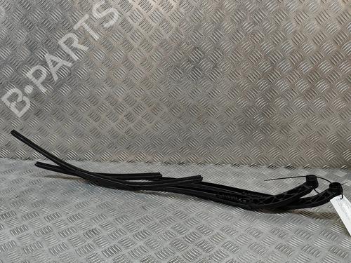 Used Front windshield wiper arm Front windshield wiper arm TOYOTA RAV 4 V (_A5_, _H5_) 2.5 Hybrid AWD (AXAH54, AXAL54) (222 hp) 33368344 33368344