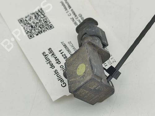 Used Electronic sensor Electronic sensor MERCEDES-BENZ C-CLASS T-Model (S205) C 300 BlueTEC Hybrid / h (205.212) (204 hp) 28195021 28195021