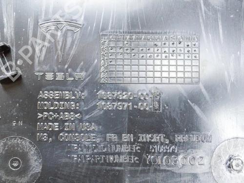 Guantera TESLA MODEL 3 (5YJ3) EV AWD | BP27753406C95 