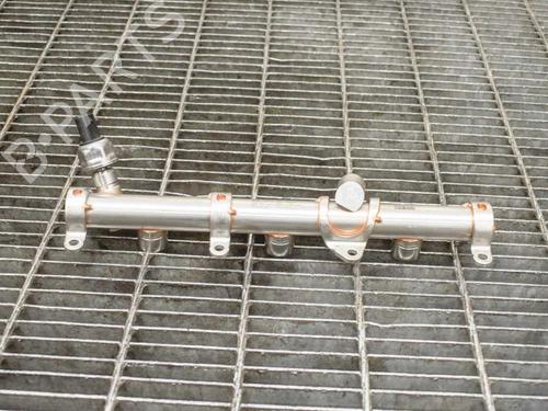 Used Injection rail AUDI Q5 (FYB, FYG) SQ5 TFSI quattro (354 hp) 6758468