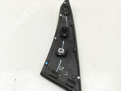 Tailgate trim PEUGEOT 3008 II SUV (MC_, MR_, MJ_, M4_) Hybrid 180 (M4DGLU) | BP30178445C151 