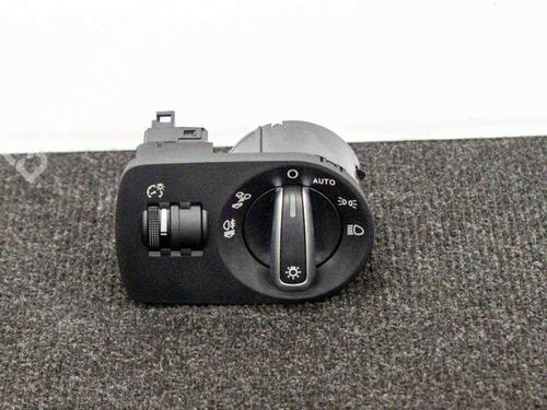 Electronic module AUDI Q3 (8UB, 8UG) 2.0 TDI | BP6748732M83 