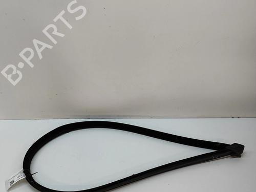 Used Rubber door seal Rubber door seal MERCEDES-BENZ S-CLASS Coupe (C140) SEC/CL 600 (140.076) (394 hp) 25380412 25380412