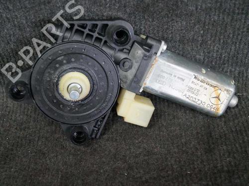 Left rear window motor MERCEDES-BENZ C-CLASS (W203) C 180 Kompressor (203.046) | BP6724026E23 