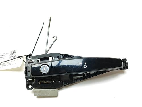 Used Front left exterior door handle Front left exterior door handle CHEVROLET CAMARO Convertible 6.2 (405 hp) 40042583 40042583