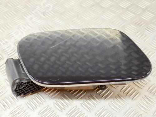 fuel-flap-volvo-xc40-536-2017-28430426 main image