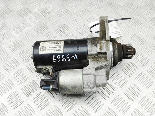 starter-audi-q4-e-tron-suv-f4b-2020-33386534 main image