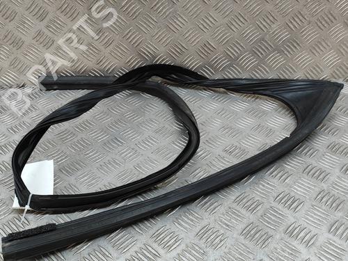 Used Rubber door seal JAGUAR I-PACE (X590) EV400 AWD (400 hp) 27778821