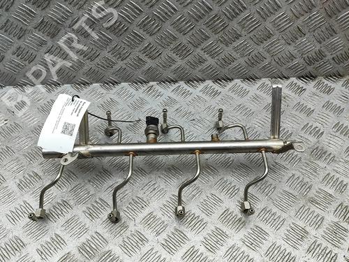 Used Injection rail Injection rail 37999393 37999393