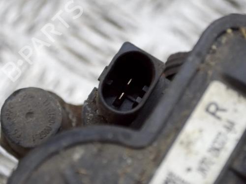 Right rear brake caliper LAND ROVER DISCOVERY SPORT (L550) 2.0 D 4x4 | BP14636859M106 