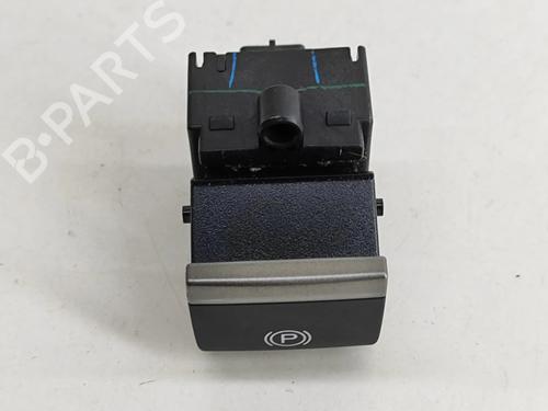 switch-honda-civic-x-hatchback-fc_-fk_-20-type-r-fk8-35355tgga010m1-2016-20981669 main image