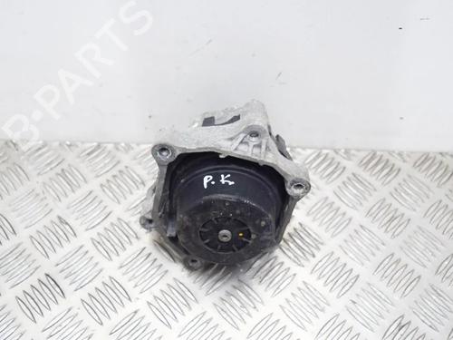 Used Engine mount Engine mount BMW 2 Coupe (F22, F87) 218 i (136 hp) 8843911 8843911