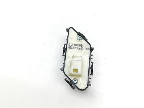 Switch MERCEDES-BENZ E-CLASS T-Model (S213) E 220 d 4-matic (213.205) | BP30493002I30