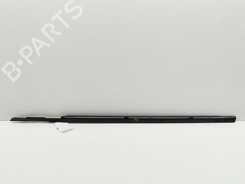 Used Door moulding trim PEUGEOT 508 II (FB_, FH_, F3_) Hybrid 225 (F35GQU) (224 hp) 29975322