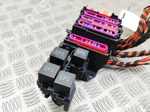 Fuse box PORSCHE MACAN (95B) 3.0 S Diesel | BP40460139E1 - Image 3