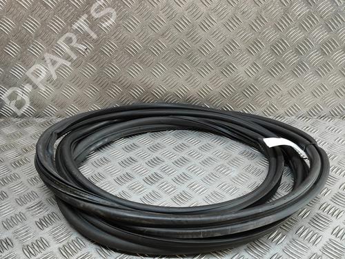 Gummiliste TESLA MODEL Y (5YJY) EV (347 hp) 27794778