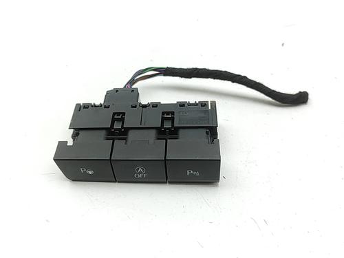Used Switch Switch SEAT ATECA (KH7, KHP) 1.5 TSI (150 hp) 33383051 33383051
