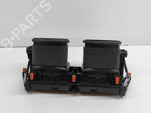 Air vent TOYOTA COROLLA Estate (_E21_) 1.8 Hybrid (ZWE211) | BP28549997I21 
