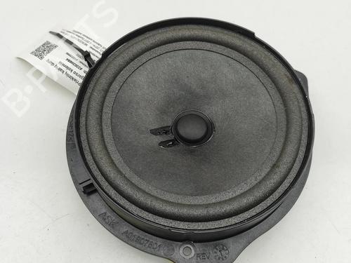 speaker-mercedes-benz-vito-tourer-w447-2014-30463024 main image