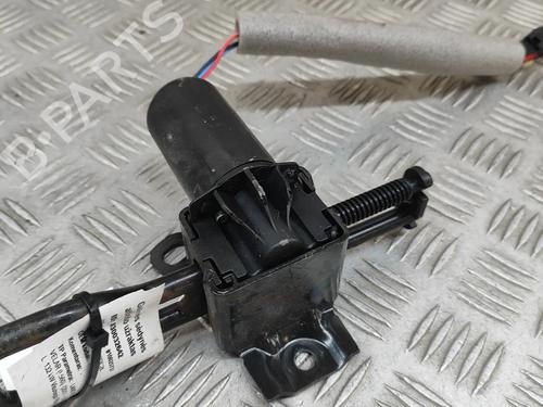 Switch LAND ROVER RANGE ROVER VELAR (L560) 2.0 D180 TD4 4x4 | BP25615938I30 