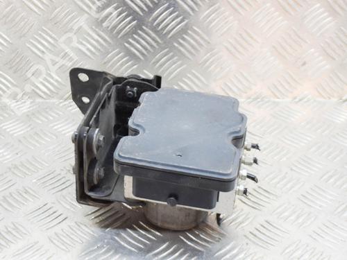 Used ABS pump NISSAN X-TRAIL III (T32_, T32R, T32RR) 1.6 DIG-T (T32) (163 hp) 7733319