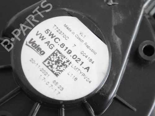 Heater blower motor VW GOLF VIII (CD1, DA1) 2.0 TDI GTD | BP30241494M62 