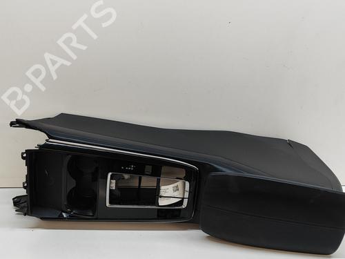 Used Middle console MAZDA CX-30 (DM) e-SKYACTIV-X M Hybrid (186 hp) 28564767