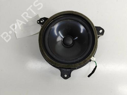 speaker-lexus-ux-_aa1_-_ah1_-_ma1_-2018-27788761 main image