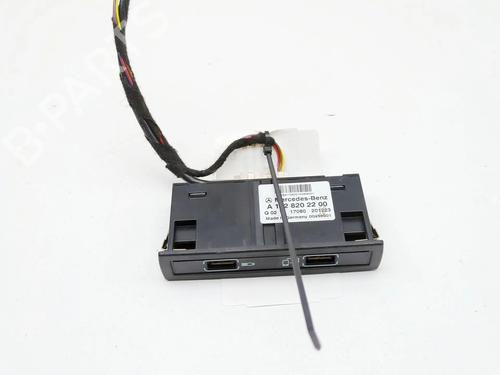 Used Electronic module Electronic module MERCEDES-BENZ GLA-CLASS (X156) GLA 180 (156.942) (122 hp) 39989622 39989622