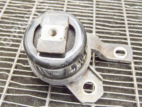 Used Engine mount VOLVO XC60 I SUV (156) D4 (181 hp) 7082483