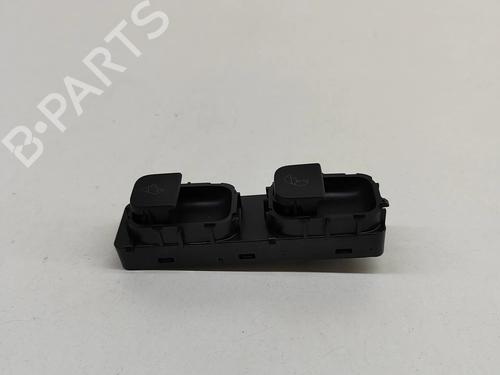 spak-kontakt-tesla-model-y-5yjy-2019-32754566 main image