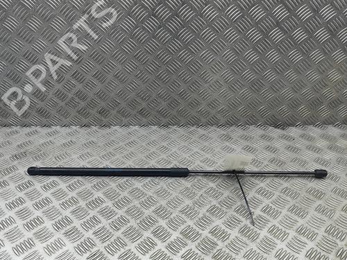 hood-lift-support-audi-a3-sportback-8va-8vf-2012-2013-2014-2015-2016-2017-2018-2019-2020-2021-36644681 main image