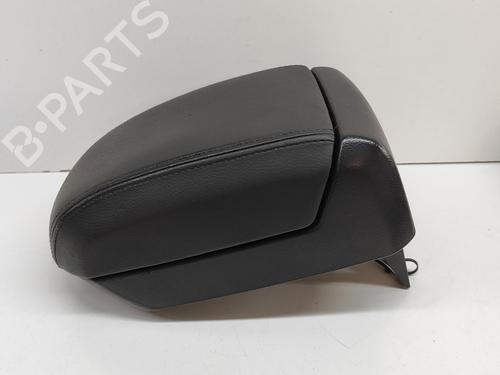 Used Armrest / Center console CHEVROLET CAPTIVA (C100, C140) 2.4 (140 hp) 25616016