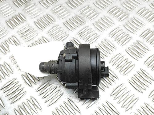 Used Auxiliary water pump BMW 3 (G20, G80, G28) 330 e Plug-in-Hybrid (292 hp) 30108955
