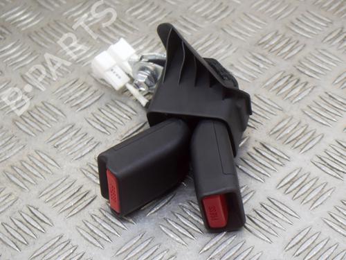 other-toyota-c-hr-_x1_-18-hybrid-zyx10_-zyx11_-zyx10r-zyx11r-841435-2016-20209484 main image