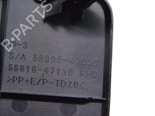 Middle console TOYOTA PRIUS (_W3_) 1.8 Hybrid (ZVW3_) | BP30234591I22