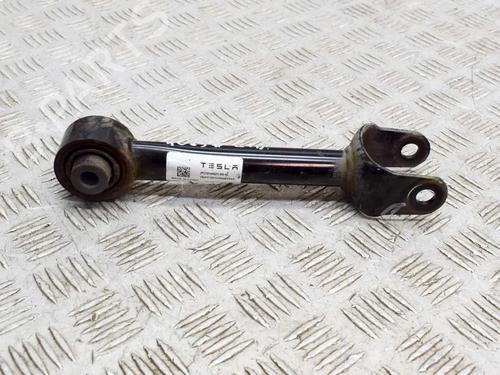 hjre-bagtil-brearm-tesla-model-3-5yj3-2017-27763120 main image