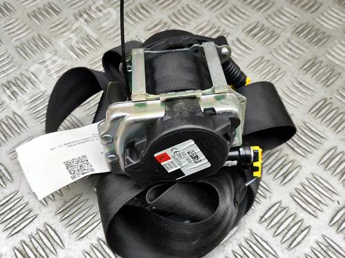 front-left-seatbelt-audi-a5-sportback-f5a-f5f-2016-33384672 main image