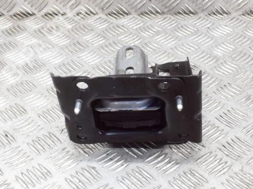 Used Gearbox mount Gearbox mount CITROËN C3 III (SX) 1.2 VTi 82 (82 hp) 6769071 6769071