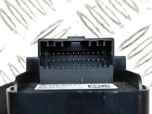 Right front window switch MG MG 4 (EH32) EV | BP39381425I26 - Image 7