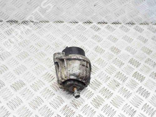 Used Engine mount BMW 3 Touring (E91) 320 d (177 hp) 8838808