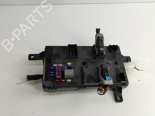 Used Fuse box Fuse box KIA CARNIVAL / GRAND CARNIVAL III (VQ) 2.9 CRDi (160 hp) 33370542 33370542