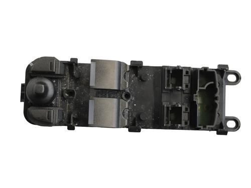 Used Right front window switch Right front window switch LAND ROVER RANGE ROVER EVOQUE (L538) 2.0 D 4x4 (180 hp) 33363005 33363005