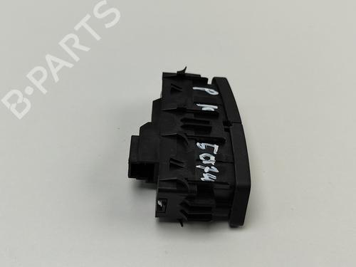 Switch MERCEDES-BENZ B-CLASS Sports Tourer (W246, W242) B 180 (246.242) | BP26313819I30 